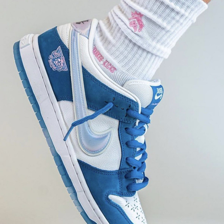 Nike Dunk la born x Raised